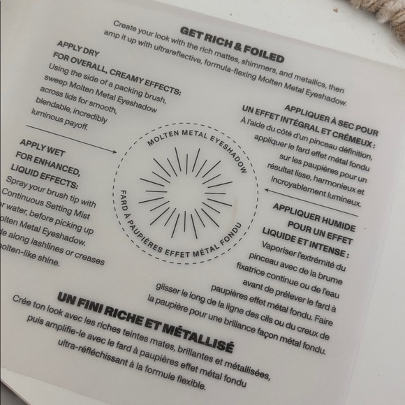 Morphe Gold Seeker Eyeshadow Palette - Gold, Brown, Cream Shades - Picture 2 of 4